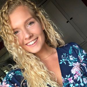 Meet your Posher, Hanna